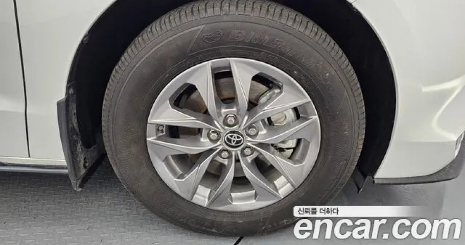 Toyota Sienna 