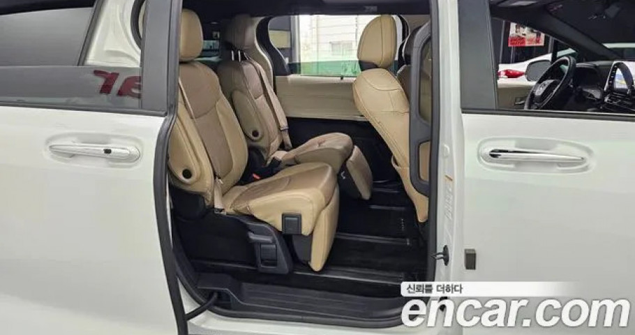 Toyota Sienna 