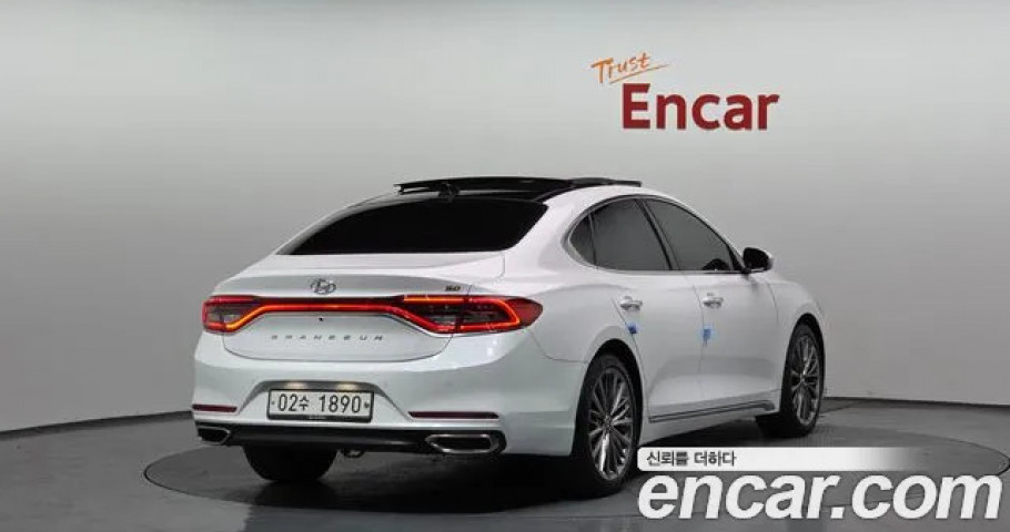 Hyundai Grandeur 