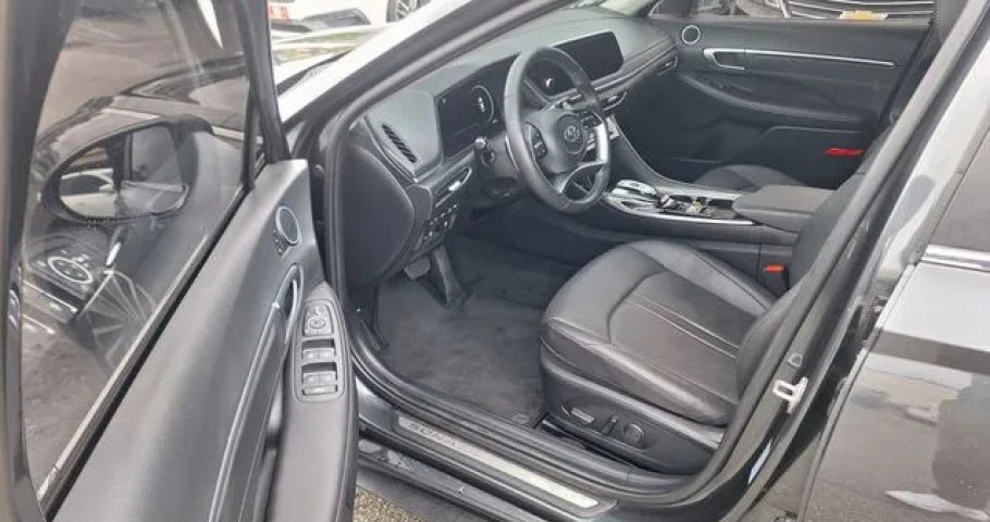 Hyundai Sonata 
