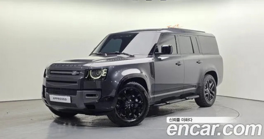 Land Rover Defender 