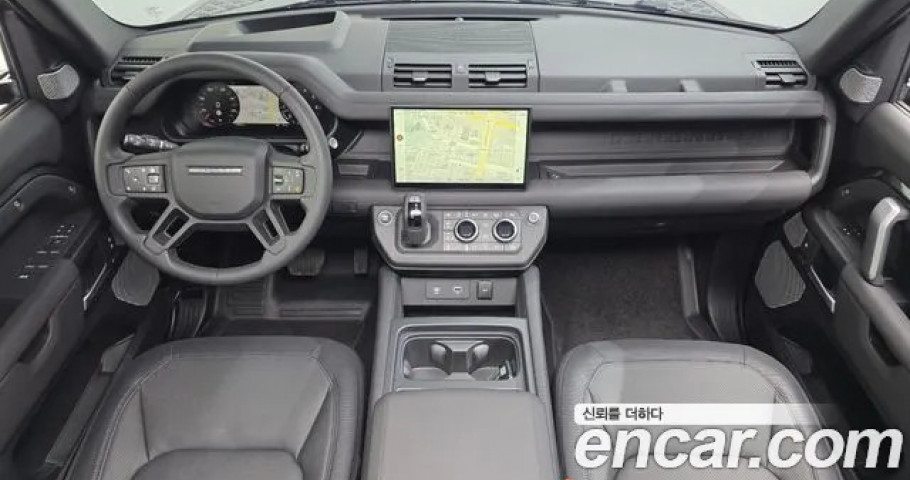 Land Rover Defender 
