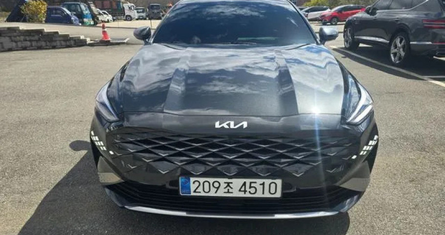 Kia K8 