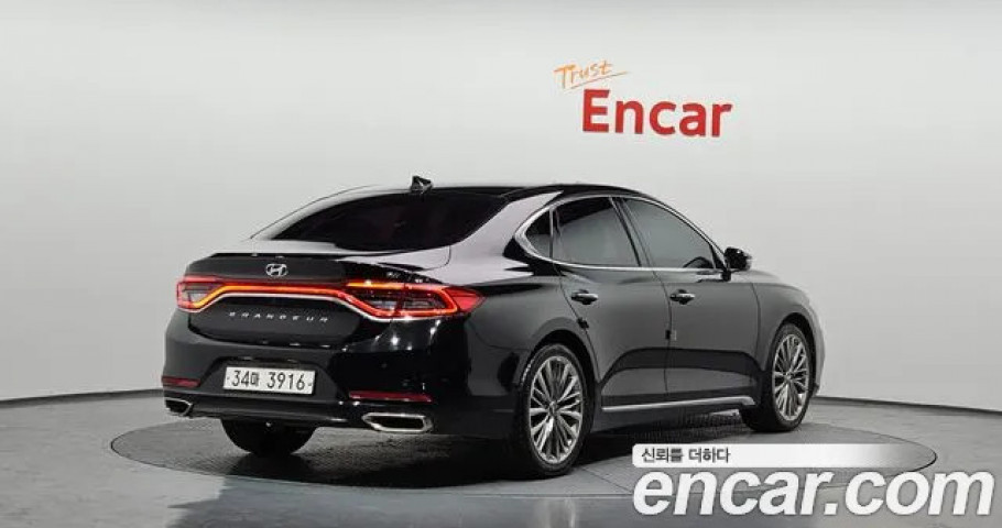 Hyundai Grandeur 