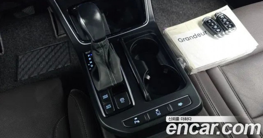 Hyundai Grandeur 
