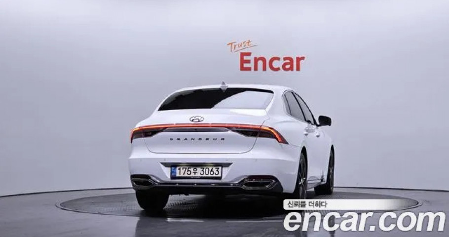 Hyundai Grandeur 