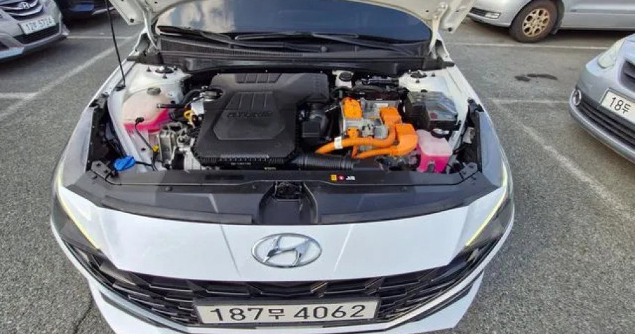 Hyundai Avante (Elantra) 
