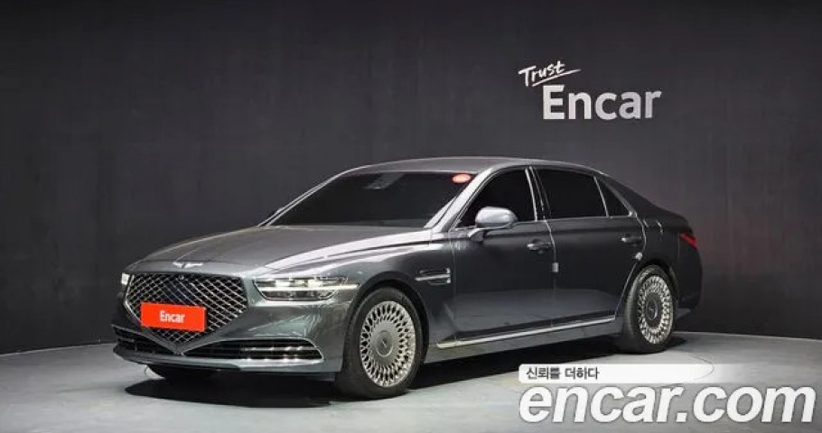 Genesis G90 