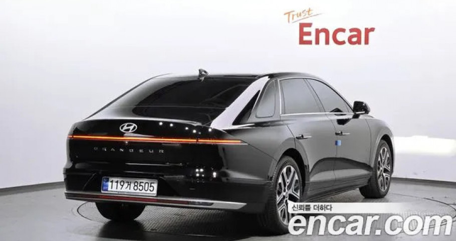 Hyundai Grandeur 