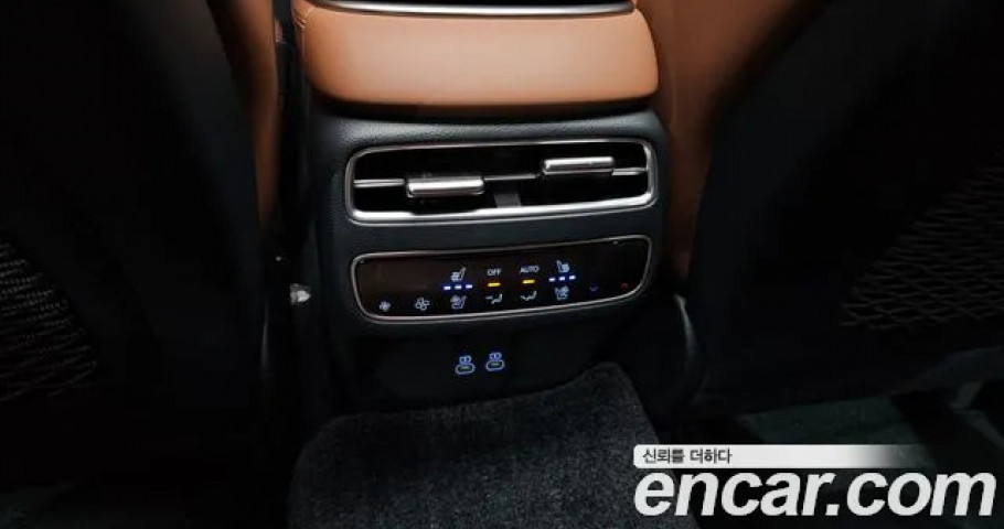 Genesis Gv70 