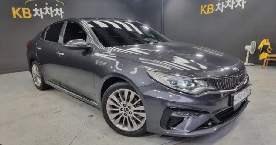 Kia K5 
