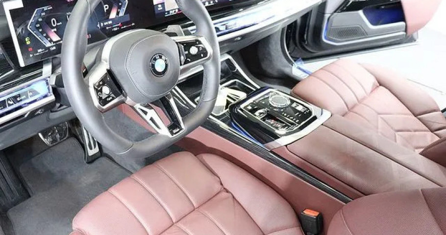 Bmw 7-Series 