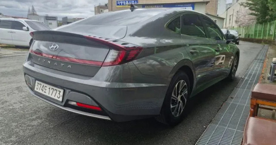 Hyundai Sonata 