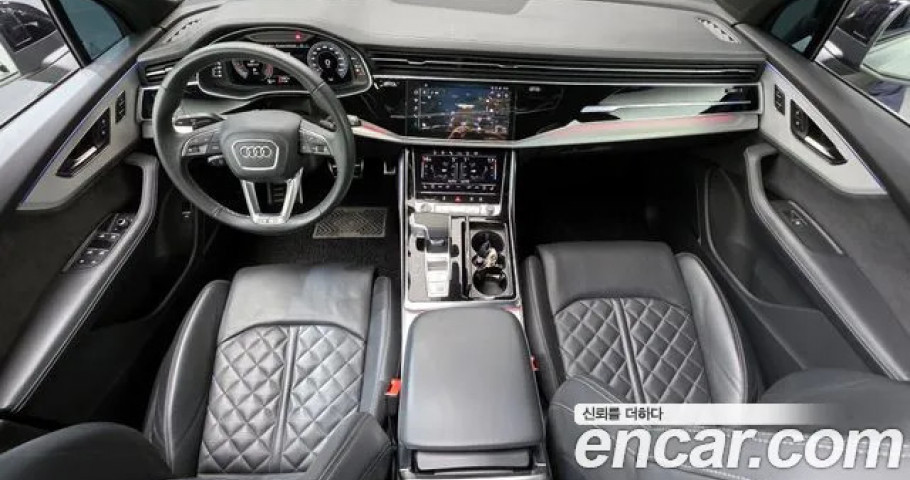 Audi Q7 