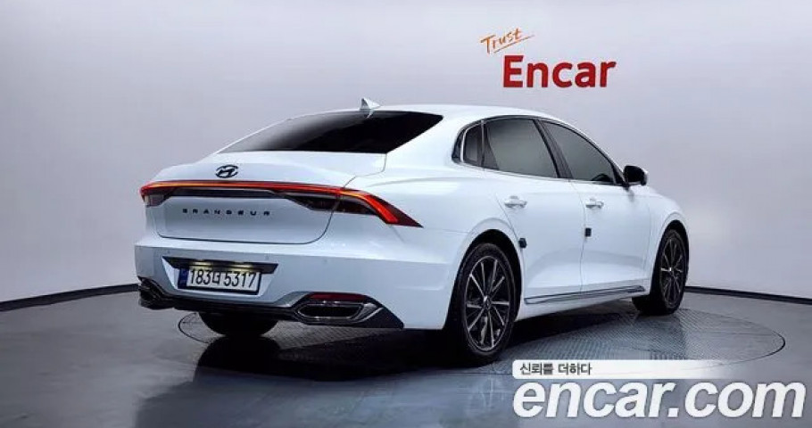 Hyundai Grandeur 