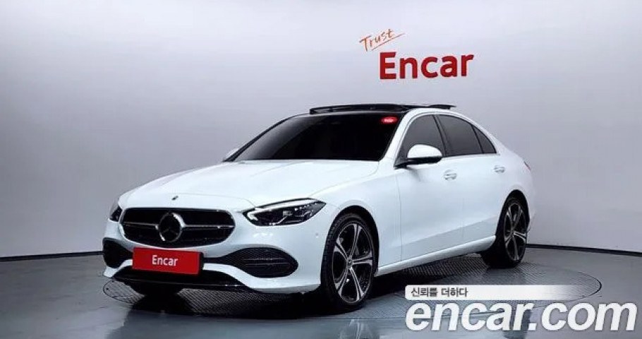 Mercedes-Benz C-Class 