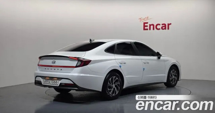 Hyundai Sonata 