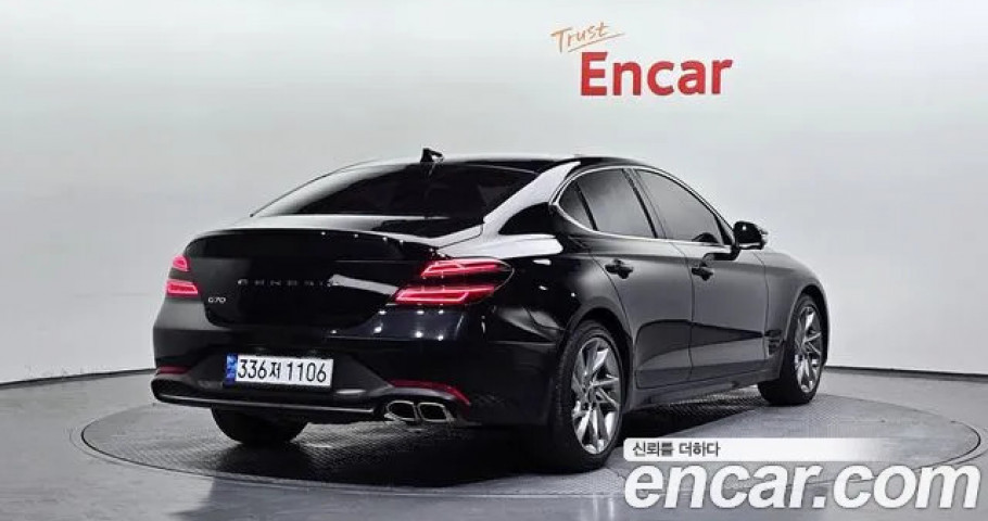 Genesis G70 