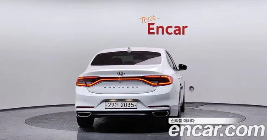 Hyundai Grandeur 