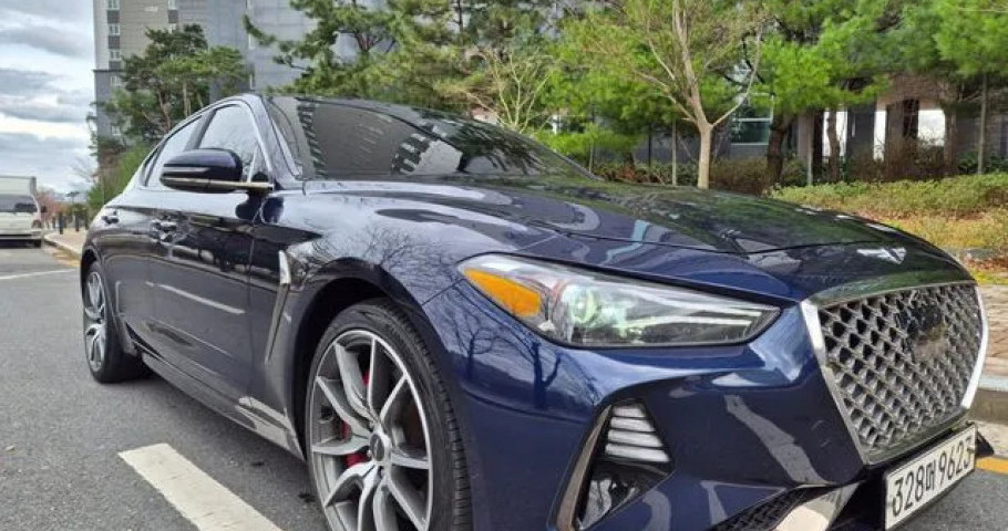 Genesis G70 