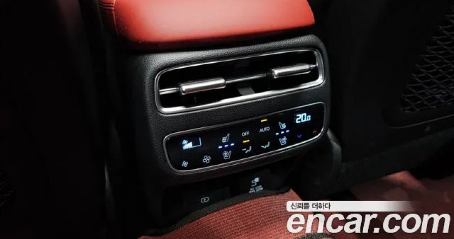Genesis Gv70 