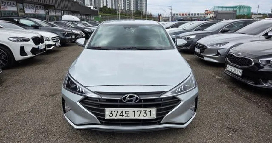 Hyundai Avante (Elantra) 