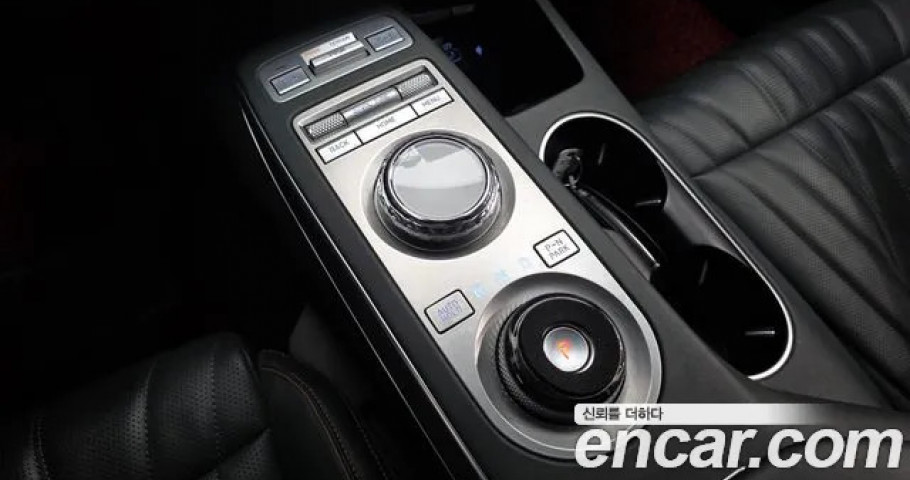 Genesis Gv70 