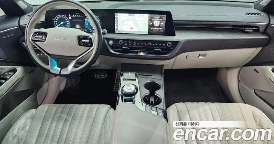 Kia K8 