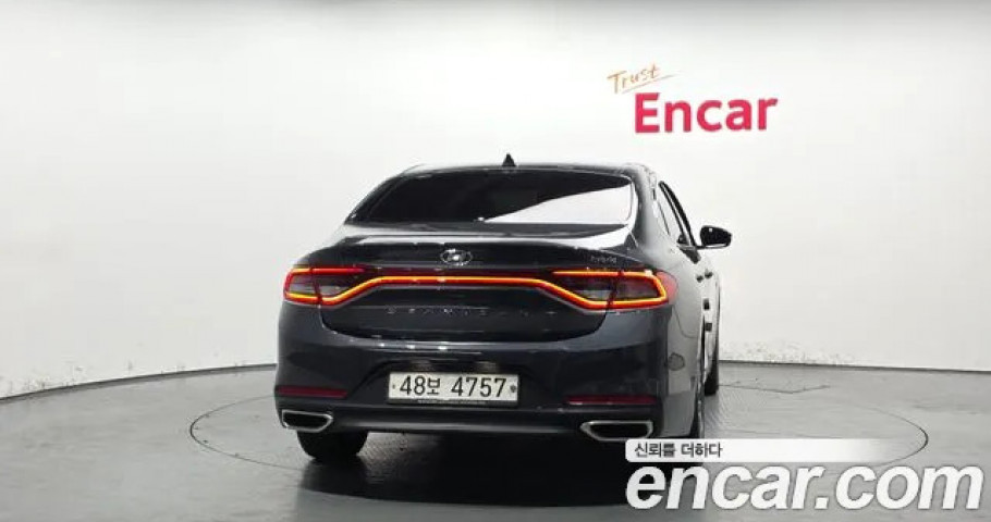 Hyundai Grandeur 