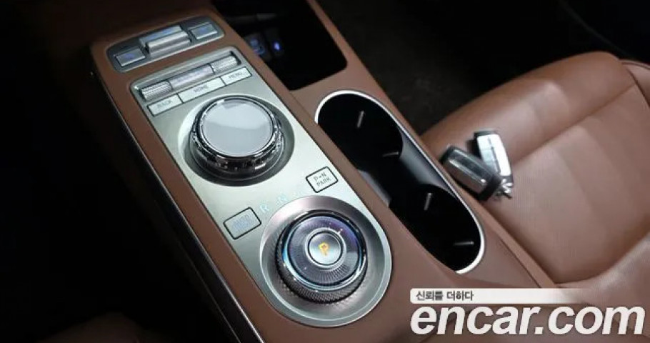 Genesis Gv70 