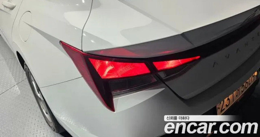 Hyundai Avante (Elantra) 