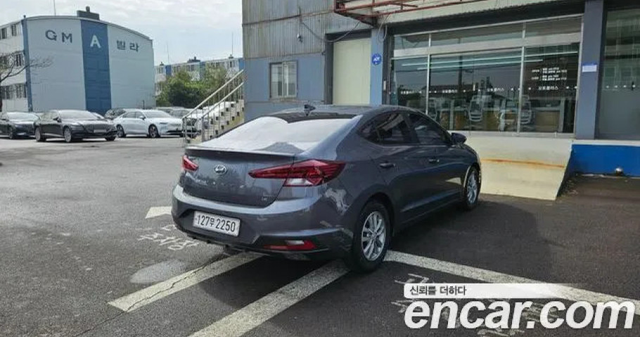 Hyundai Avante (Elantra) 
