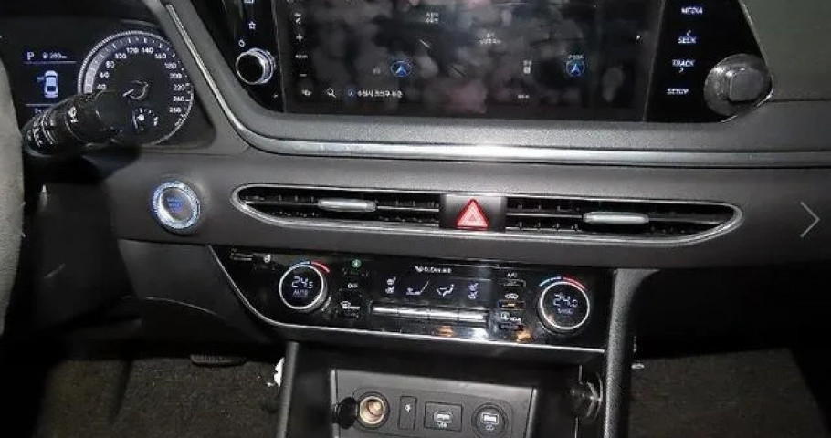 Hyundai Sonata 