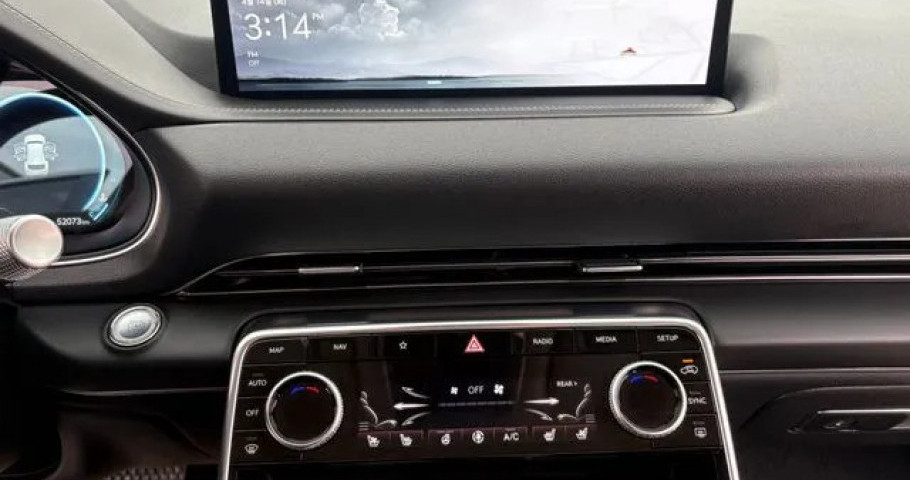 Genesis Gv80 