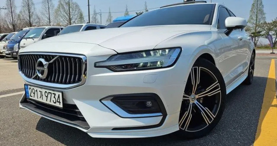 Volvo S60 