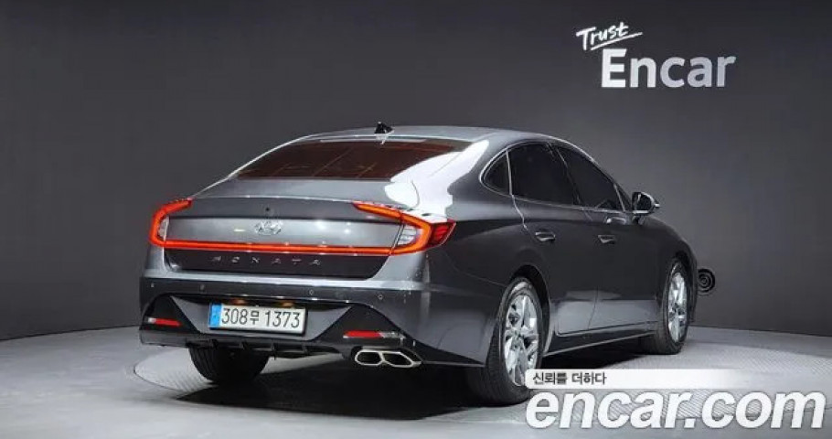 Hyundai Sonata 