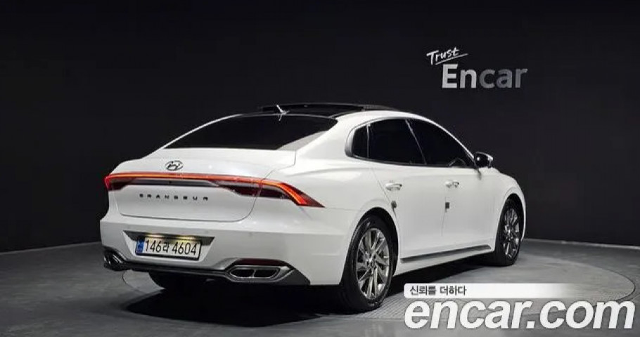 Hyundai Grandeur 