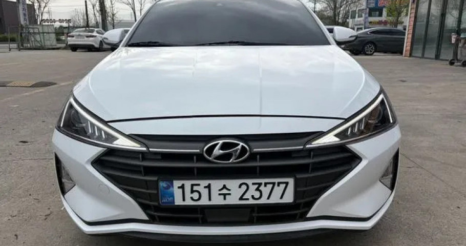 Hyundai Avante (Elantra) 