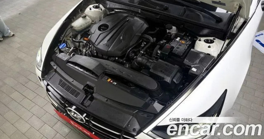 Hyundai Sonata 