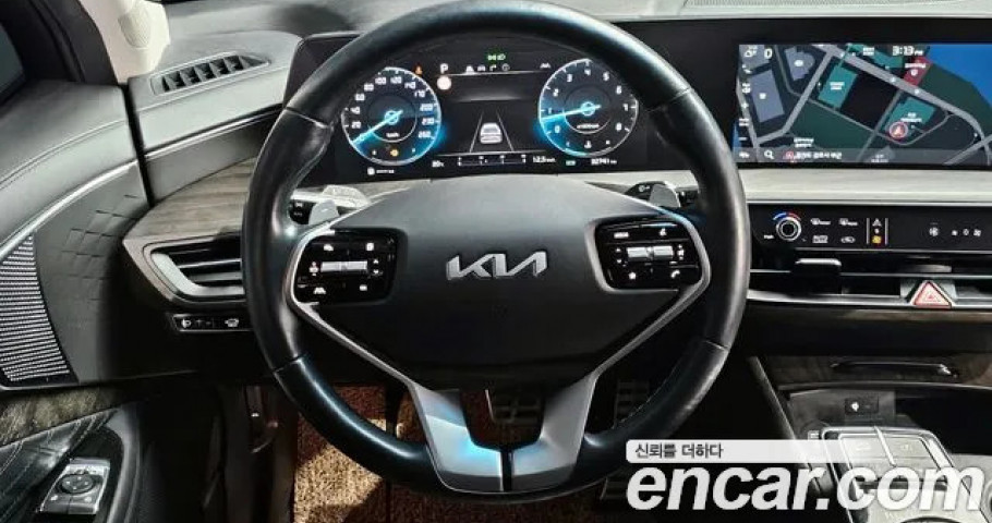 Kia K8 