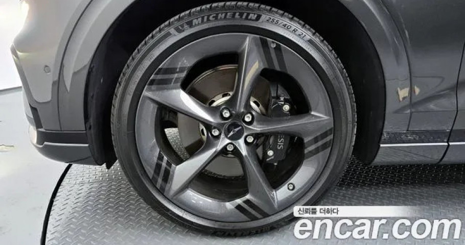 Genesis Gv70 