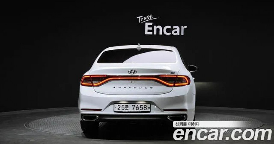 Hyundai Grandeur 