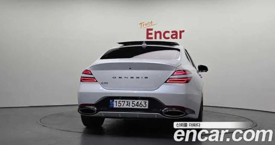 Genesis G70 