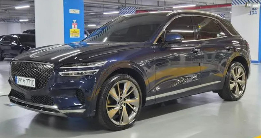 Genesis Gv70 