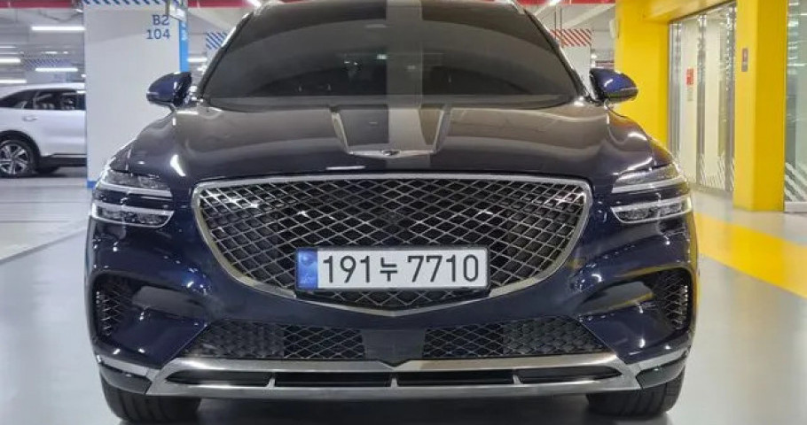 Genesis Gv70 