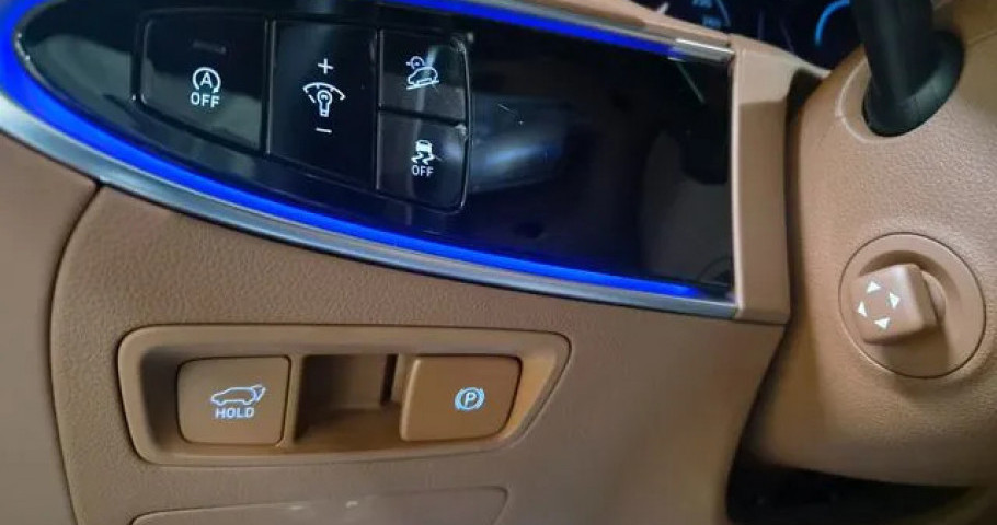 Genesis Gv70 