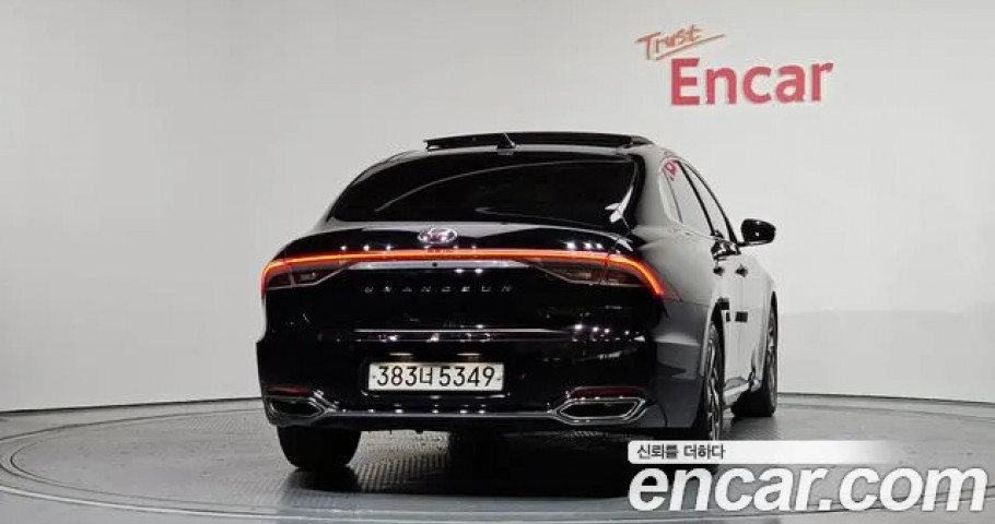 Hyundai Grandeur 