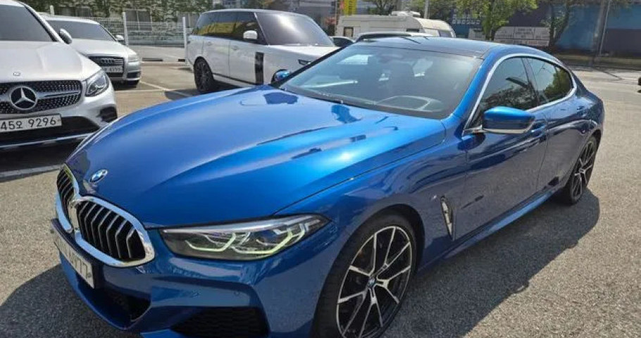 Bmw 8-Series 