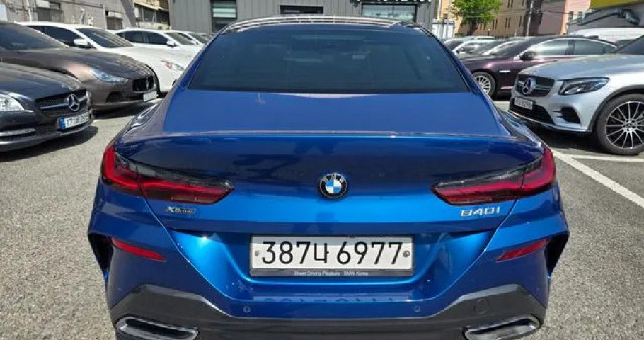 Bmw 8-Series 