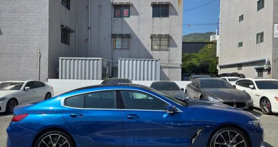 Bmw 8-Series 